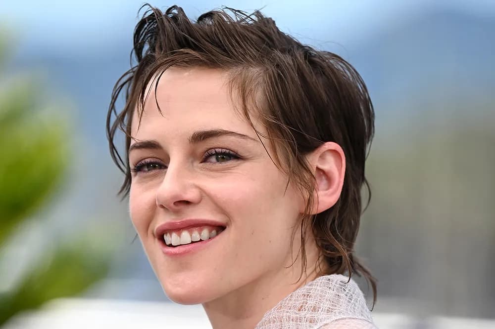 Kristen Stewart on Her Absurd Cannes Movie ‘Full Phil’ and Being ‘So Sick’ of the Studio System: ‘There Needs to Be Less Making Billionaires More F—ing Billionaires’