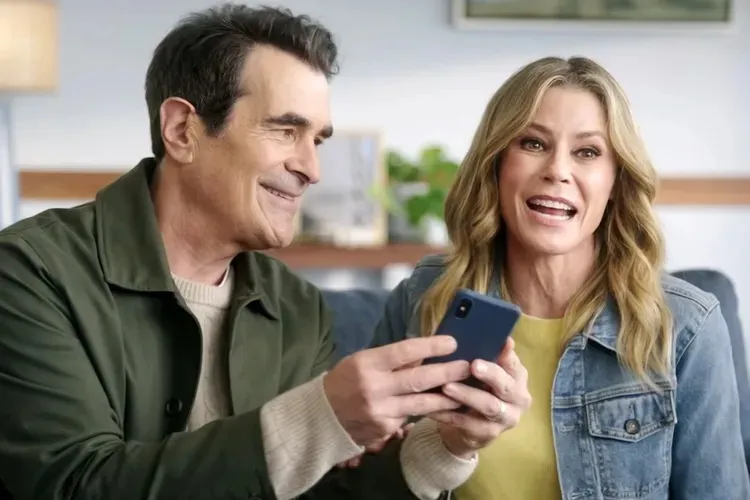 Julie Bowen, Ty Burrell Find Advertisers Crave a ‘Modern Family’ Approach to Commercials