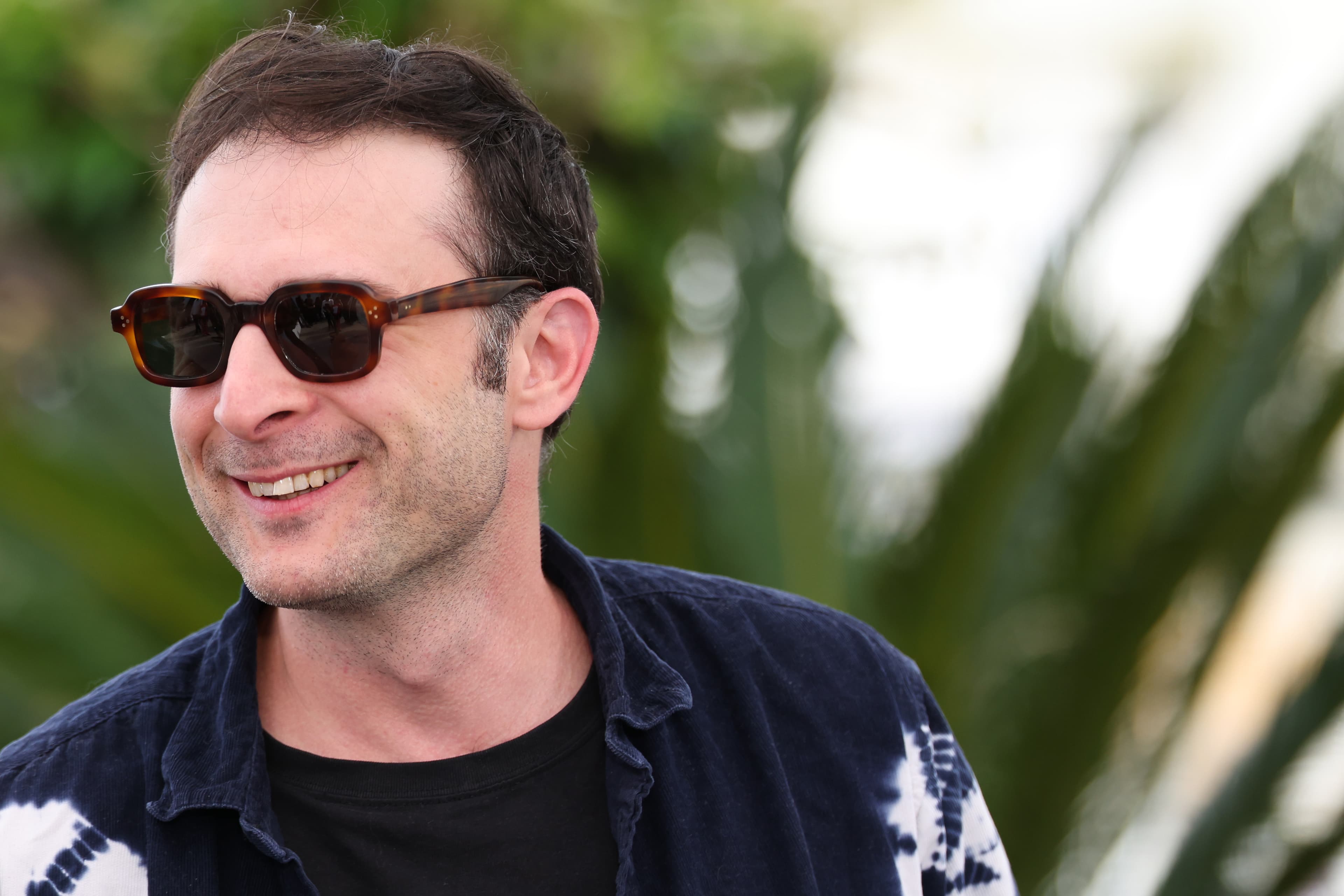 ‘The Unknown’ Director Arthur Harari Stands By Signing Of Anti-Bolloré Letter But Says Has Full Respect For Canal Plus Teams – Cannes